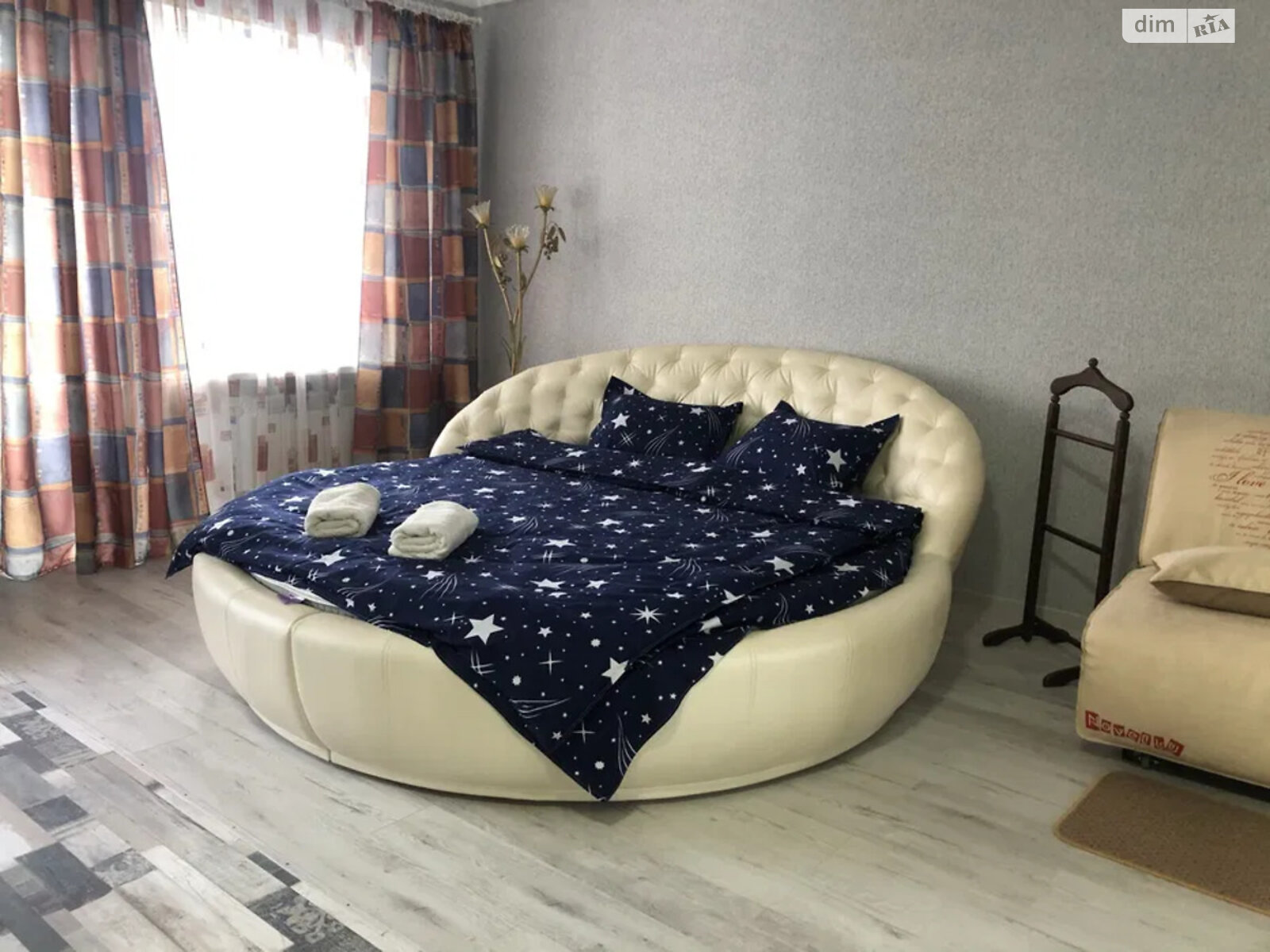 однокімнатна квартира в Києві, район Нова забудова, на вул. Велика Васильківська 114 в довготривалу оренду помісячно фото 1 однокімнатна квартира в Києві, район Нова забудова, на вул. Велика Васильківська 114 в довготривалу оренду помісячно фото 1