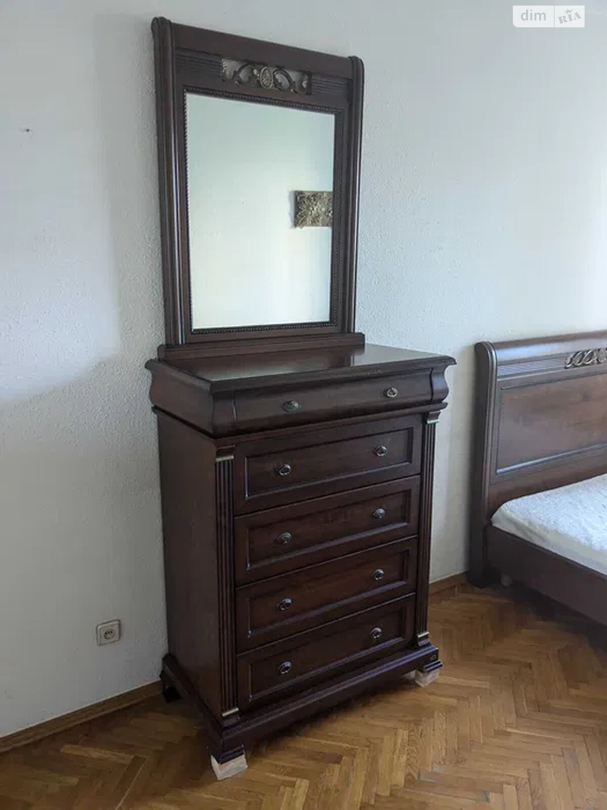 трикімнатна квартира в Києві, район Нова забудова, на вул. Велика Васильківська 114 в довготривалу оренду помісячно фото 1 трикімнатна квартира в Києві, район Нова забудова, на вул. Велика Васильківська 114 в довготривалу оренду помісячно фото 1