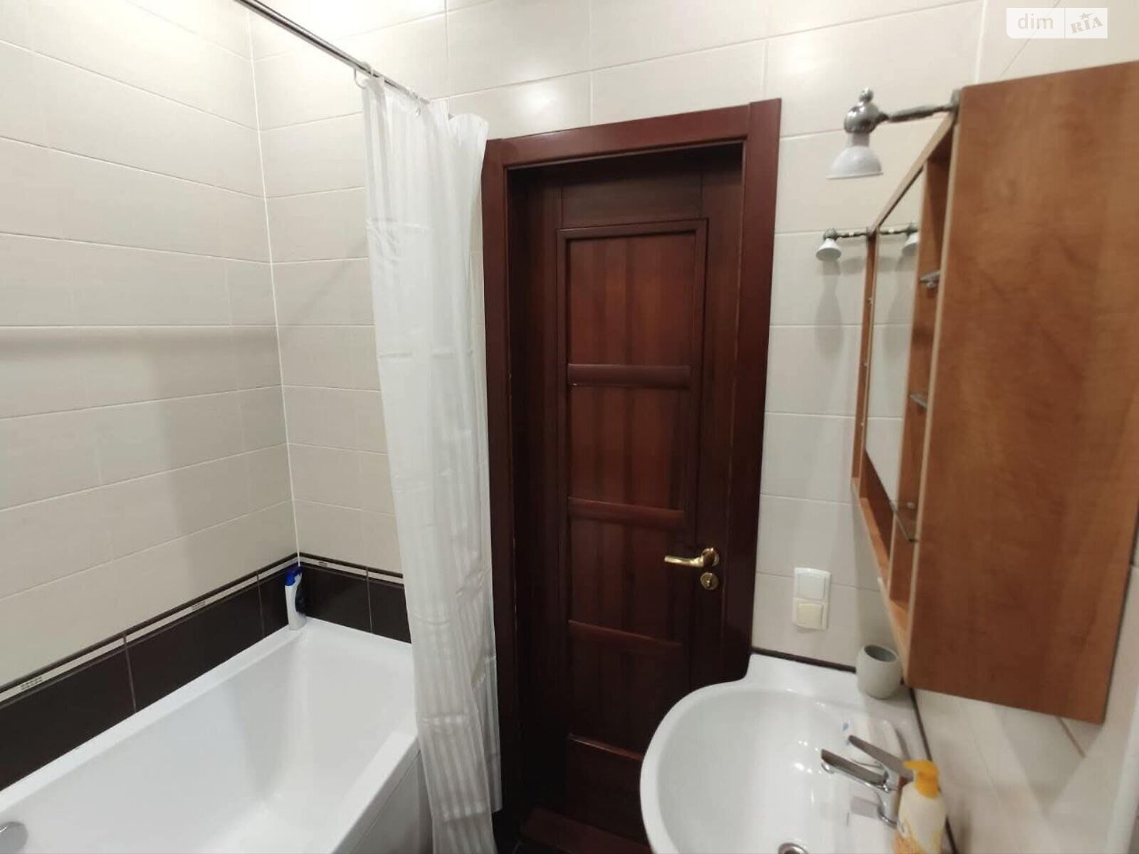 двухкомнатная квартира в Киеве, район Голосеевский, на ул. Казимира Малевича 47/49 в аренду на долгий срок помесячно фото 1