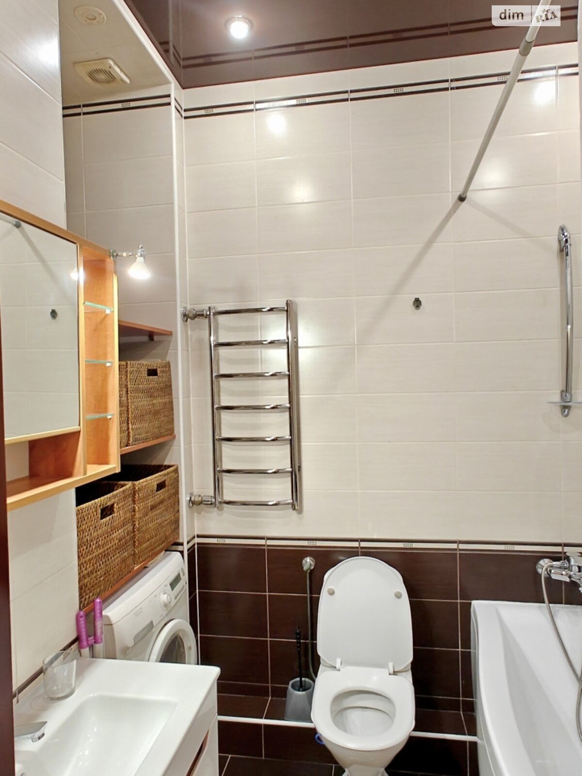 двокімнатна квартира в Києві, район Голосіївський, на вул. Казимира Малевича 47/49 в довготривалу оренду помісячно фото 1