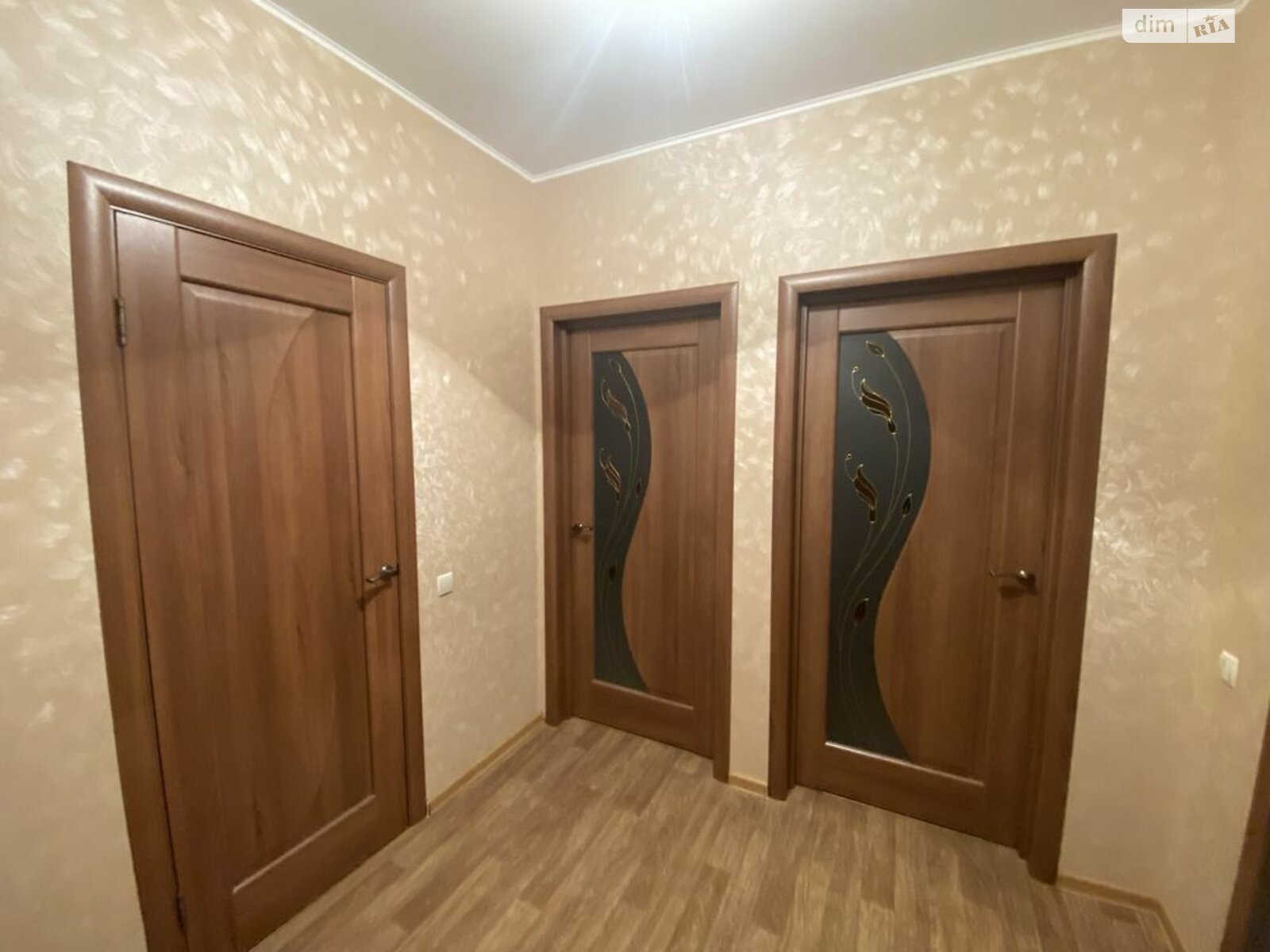 однокімнатна квартира в Києві, район Оболонь, на вул. Богатирська 6А в довготривалу оренду помісячно фото 1 однокімнатна квартира в Києві, район Оболонь, на вул. Богатирська 6А в довготривалу оренду помісячно фото 1