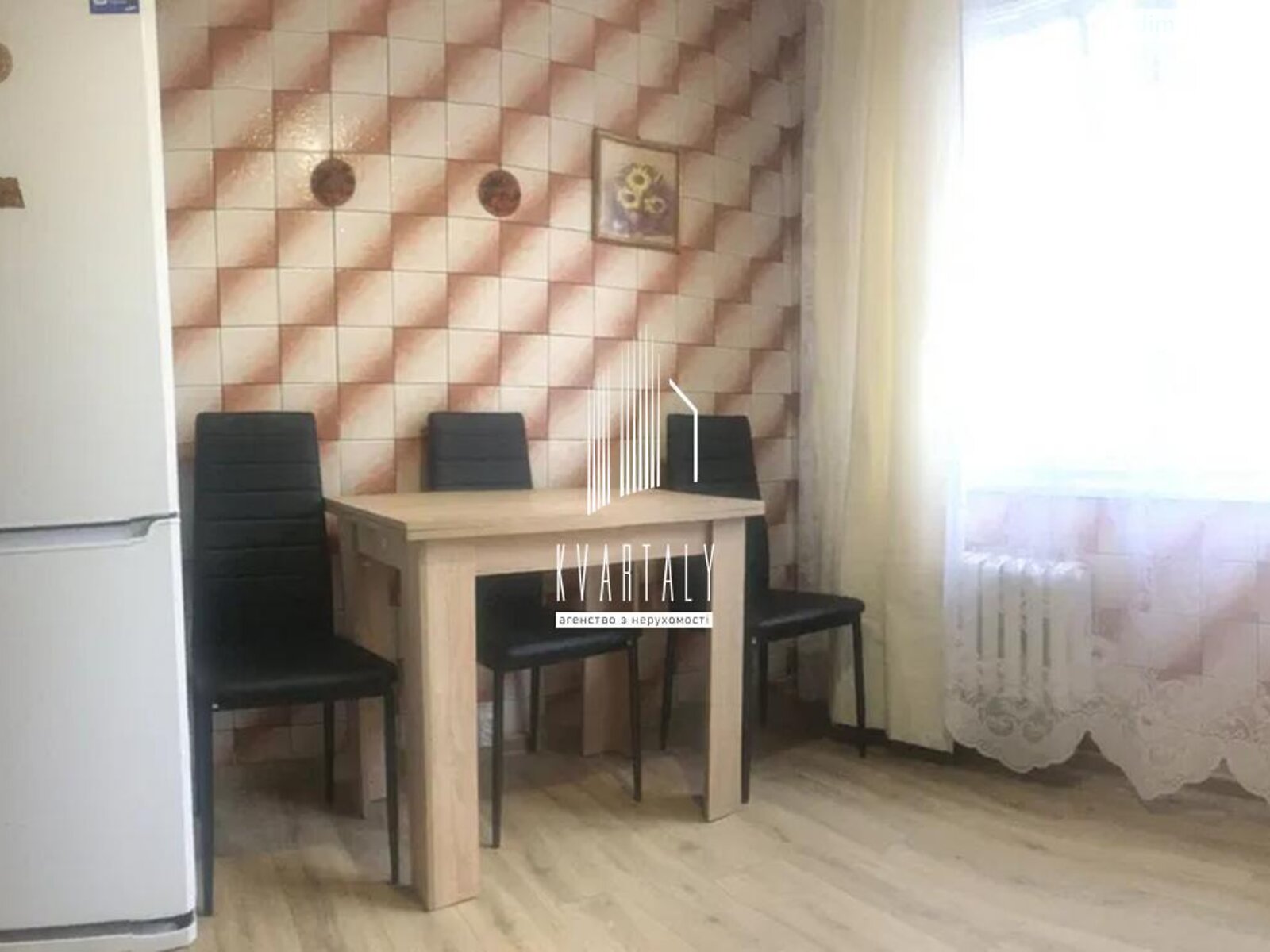 двокімнатна квартира з ремонтом в Києві, район Оболонь, на вул. Героїв Дніпра 17 в довготривалу оренду помісячно фото 1 двокімнатна квартира з ремонтом в Києві, район Оболонь, на вул. Героїв Дніпра 17 в довготривалу оренду помісячно фото 1