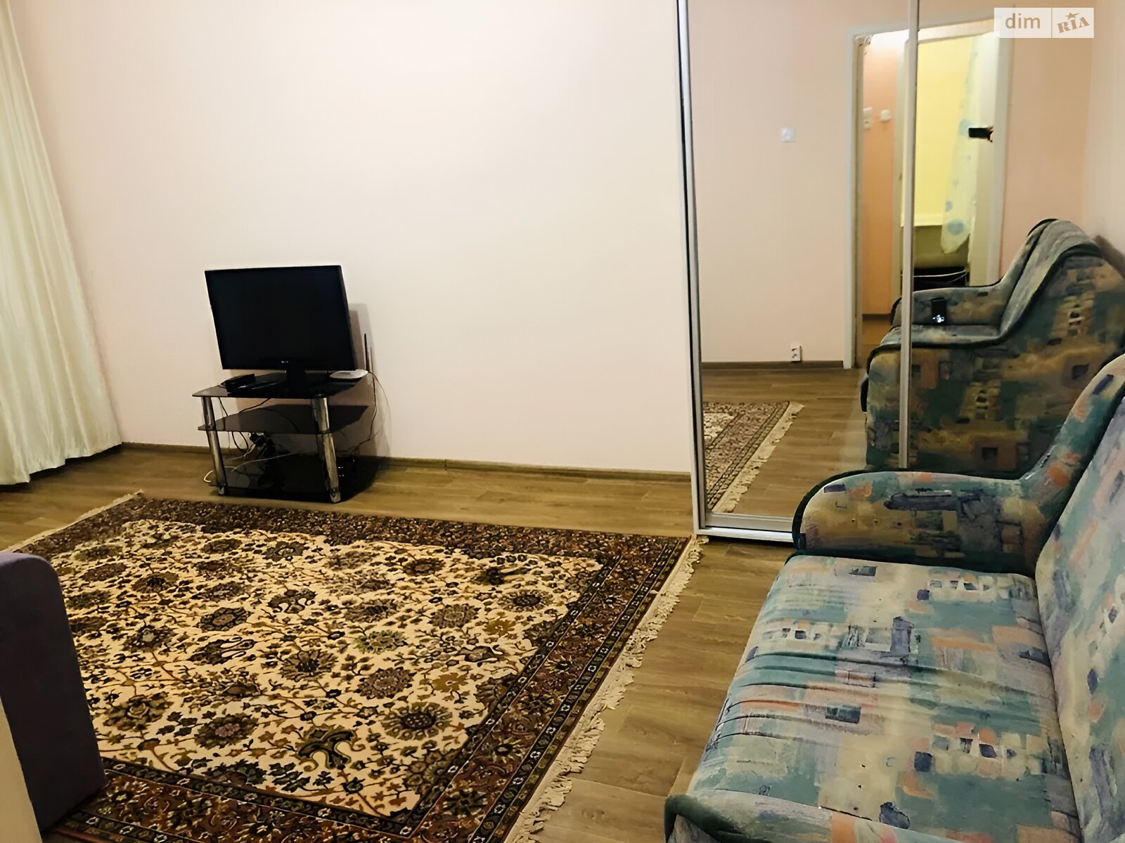 однокімнатна квартира в Києві, район Оболонь, на вул. Героїв Дніпра 61 в довготривалу оренду помісячно фото 1 однокімнатна квартира в Києві, район Оболонь, на вул. Героїв Дніпра 61 в довготривалу оренду помісячно фото 1