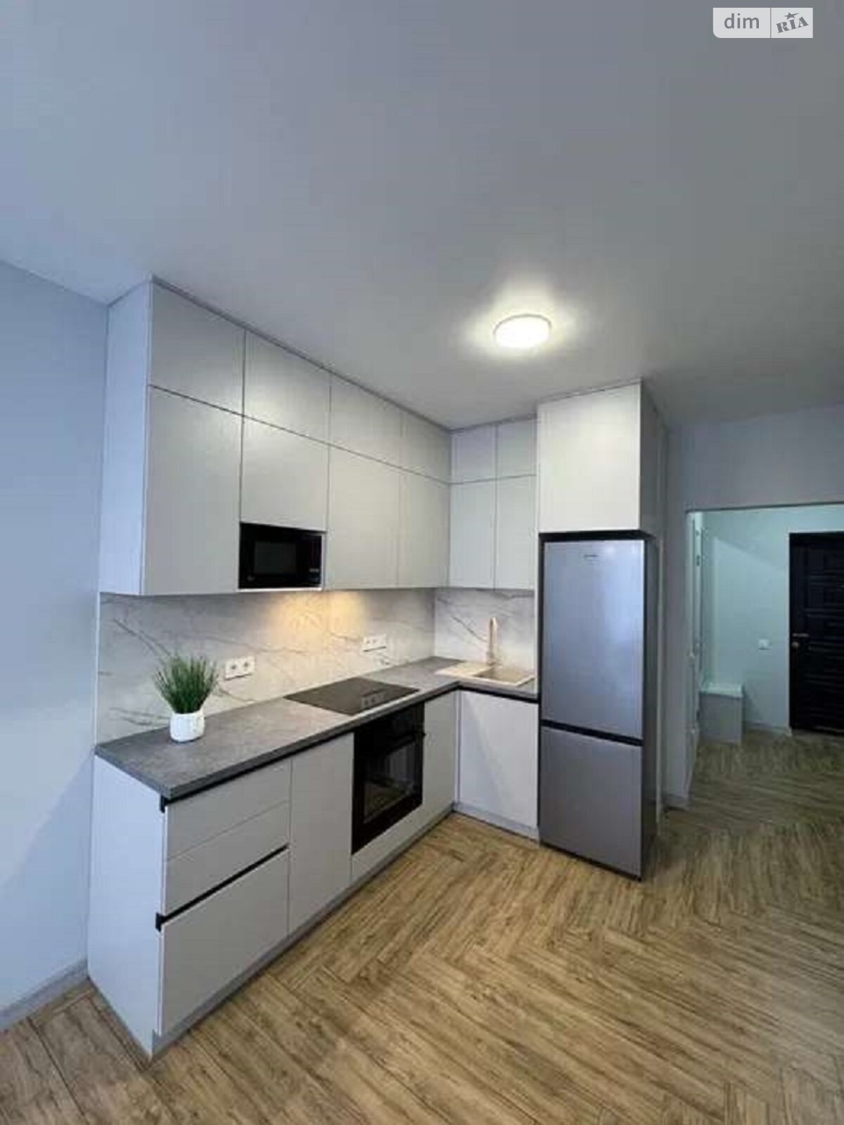 однокомнатная квартира в Киеве, район Оболонь, на ул. Героев полка АЗОВ 4В в аренду на долгий срок помесячно фото 1 однокомнатная квартира в Киеве, район Оболонь, на ул. Героев полка АЗОВ 4В в аренду на долгий срок помесячно фото 1