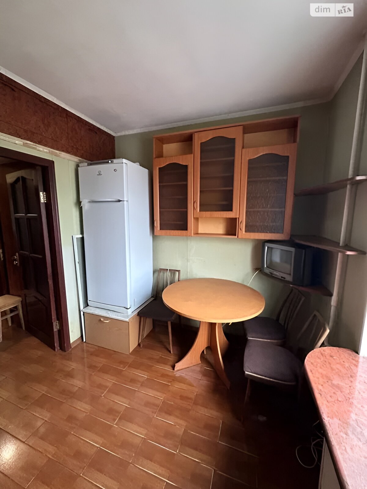 однокімнатна квартира в Києві, район Оболонь, на вул. Йорданська 7 в довготривалу оренду помісячно фото 1 однокімнатна квартира в Києві, район Оболонь, на вул. Йорданська 7 в довготривалу оренду помісячно фото 1