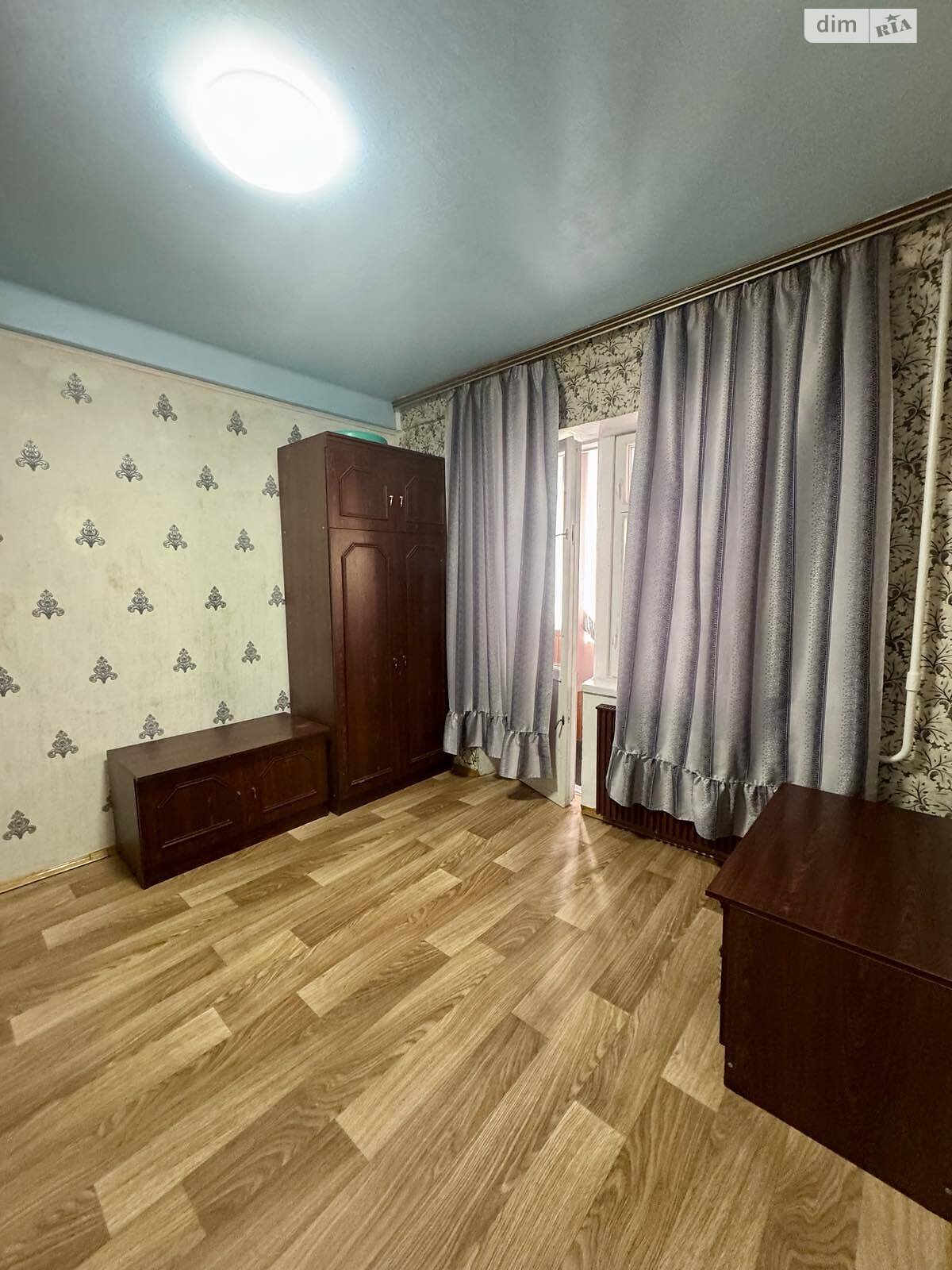 однокімнатна квартира в Києві, район Оболонь, на вул. Йорданська 4 в довготривалу оренду помісячно фото 1 однокімнатна квартира в Києві, район Оболонь, на вул. Йорданська 4 в довготривалу оренду помісячно фото 1
