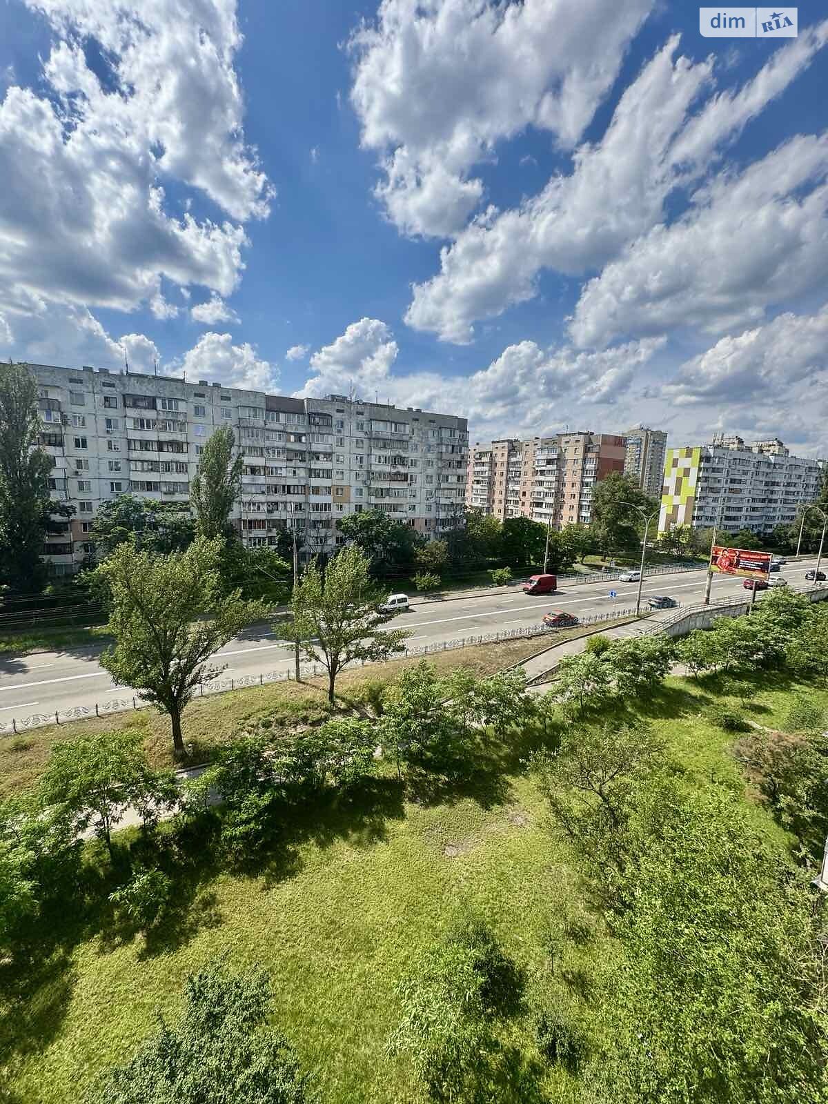 однокімнатна квартира в Києві, район Оболонь, на вул. Йорданська 4 в довготривалу оренду помісячно фото 1 однокімнатна квартира в Києві, район Оболонь, на вул. Йорданська 4 в довготривалу оренду помісячно фото 1