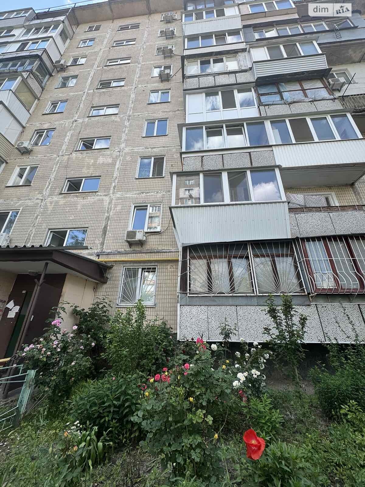 однокімнатна квартира в Києві, район Оболонь, на вул. Йорданська 4 в довготривалу оренду помісячно фото 1 однокімнатна квартира в Києві, район Оболонь, на вул. Йорданська 4 в довготривалу оренду помісячно фото 1