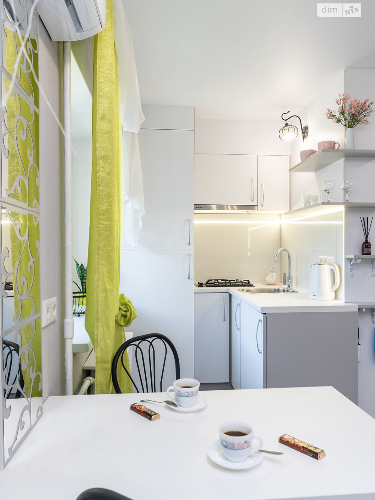 однокімнатна квартира в Києві, район undefined, на вул. Йорданська 8 в довготривалу оренду помісячно фото 1