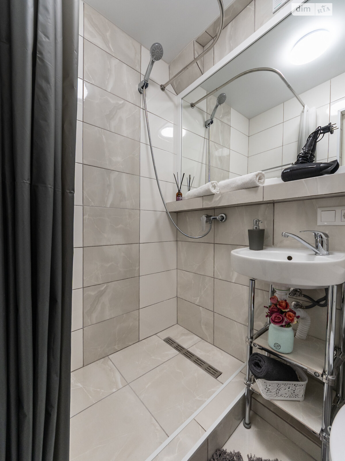 однокімнатна квартира в Києві, район undefined, на вул. Йорданська 8 в довготривалу оренду помісячно фото 1