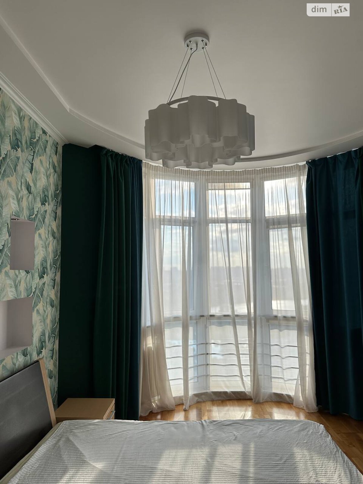 чотирикімнатна квартира в Києві, район undefined, на вул. Йорданська 9К в довготривалу оренду помісячно фото 1 чотирикімнатна квартира в Києві, район undefined, на вул. Йорданська 9К в довготривалу оренду помісячно фото 1