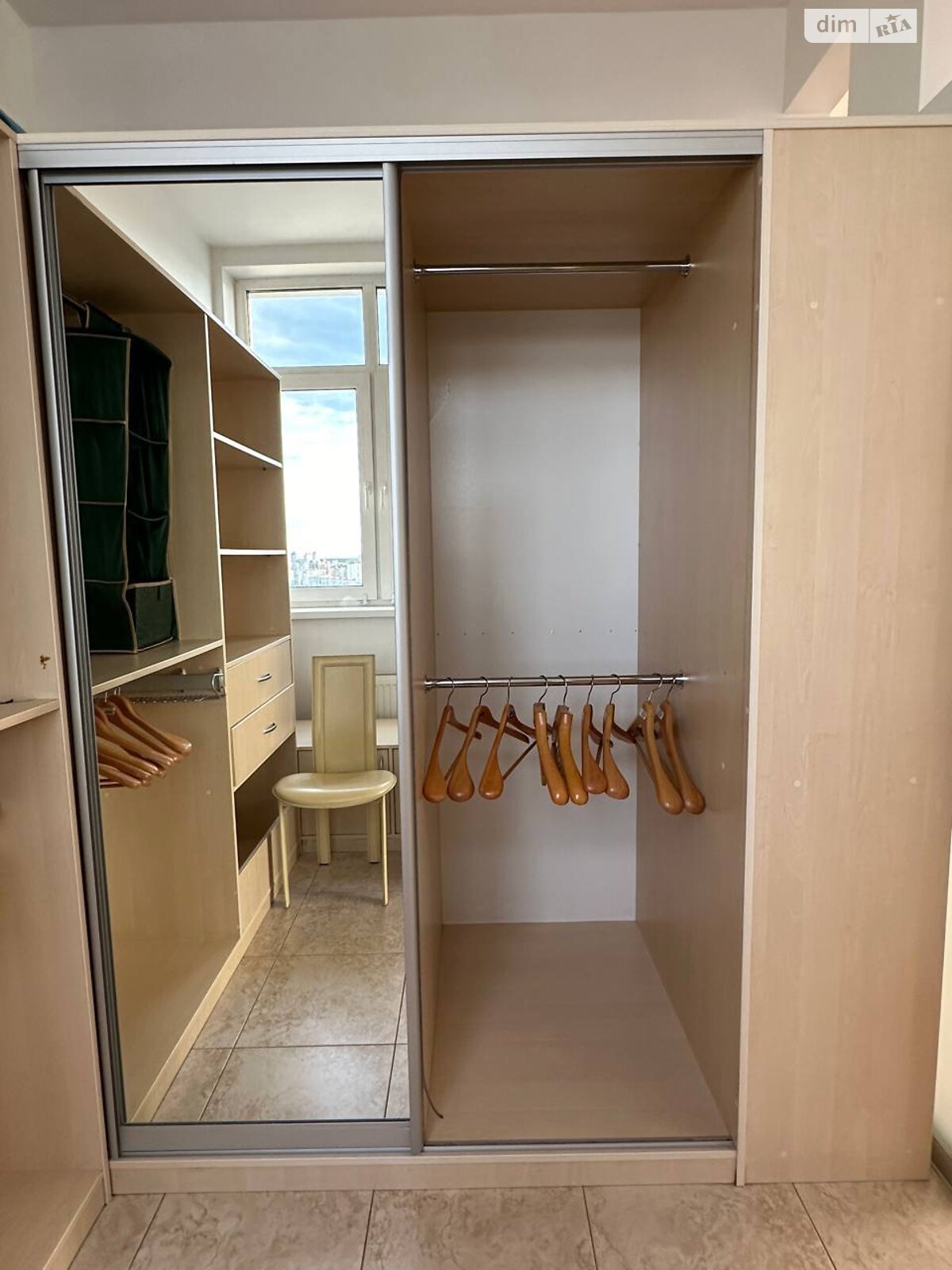 чотирикімнатна квартира в Києві, район undefined, на вул. Йорданська 9К в довготривалу оренду помісячно фото 1 чотирикімнатна квартира в Києві, район undefined, на вул. Йорданська 9К в довготривалу оренду помісячно фото 1