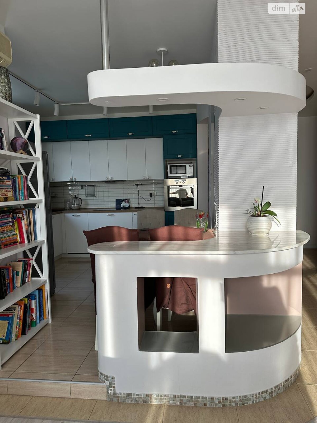 чотирикімнатна квартира в Києві, район undefined, на вул. Йорданська 9К в довготривалу оренду помісячно фото 1 чотирикімнатна квартира в Києві, район undefined, на вул. Йорданська 9К в довготривалу оренду помісячно фото 1