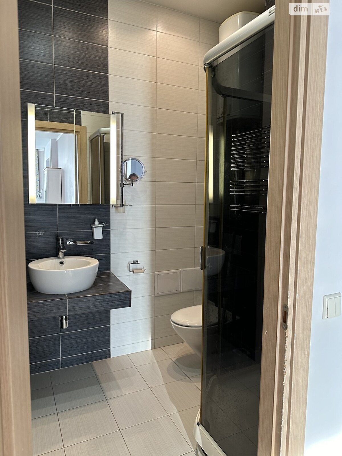 чотирикімнатна квартира в Києві, район undefined, на вул. Йорданська 9К в довготривалу оренду помісячно фото 1 чотирикімнатна квартира в Києві, район undefined, на вул. Йорданська 9К в довготривалу оренду помісячно фото 1