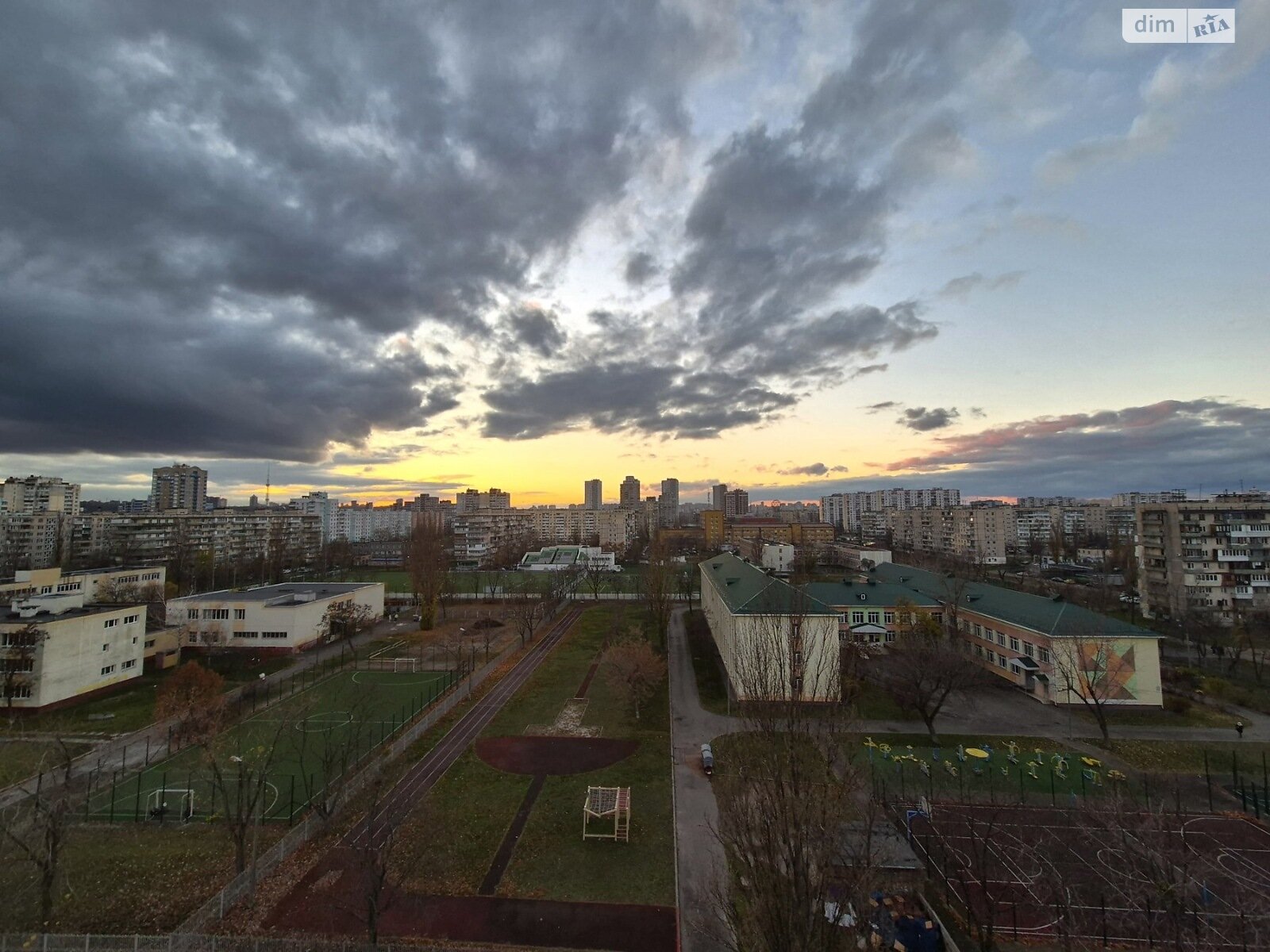 однокомнатная квартира в Киеве, район Оболонь, на ул. Иорданская 24Б в аренду на долгий срок помесячно фото 1