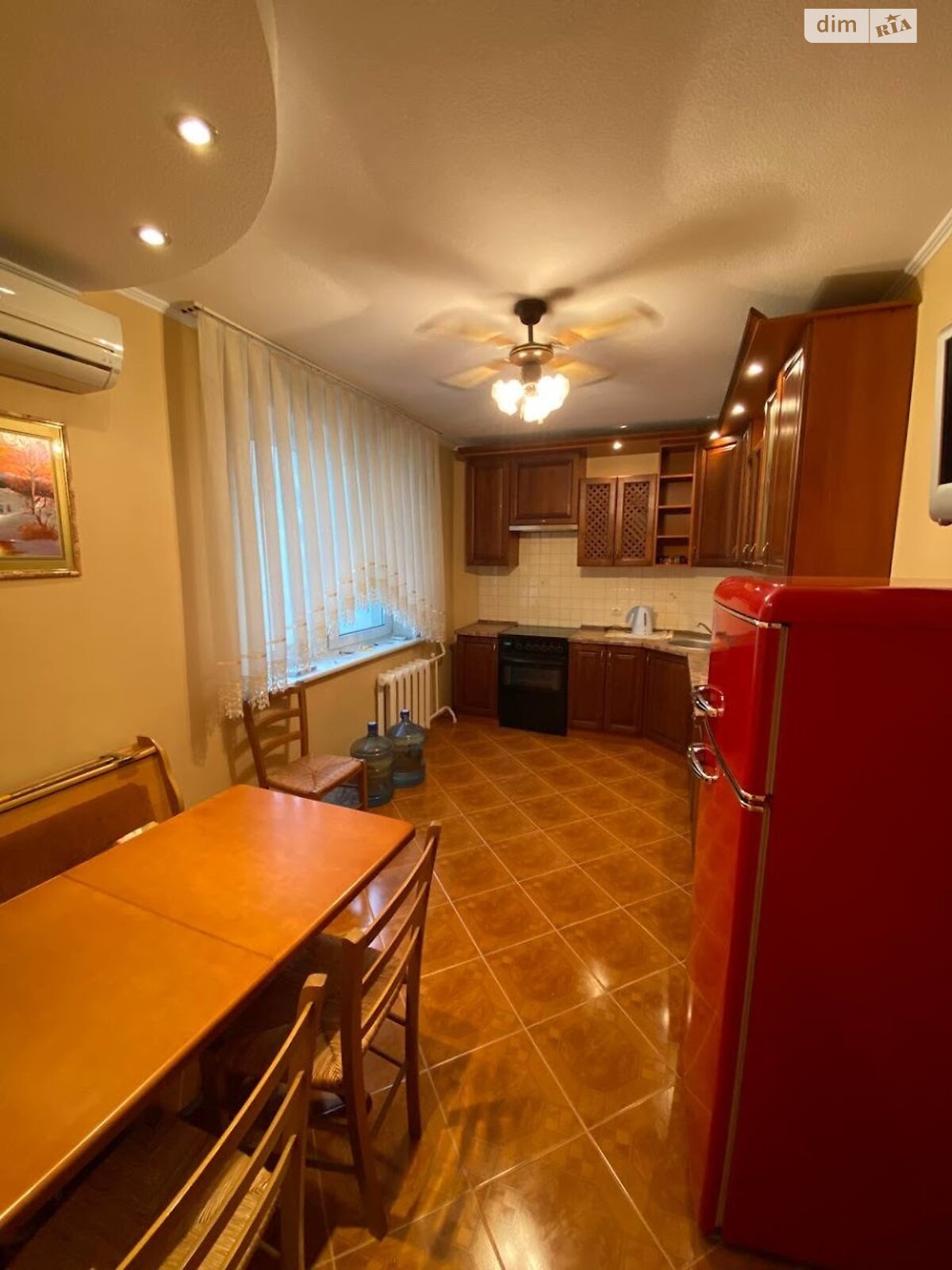 однокімнатна квартира в Києві, район undefined, на вул. Левка Лук’яненка 2/4 в довготривалу оренду помісячно фото 1