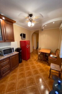 однокімнатна квартира в Києві, район undefined, на вул. Левка Лук’яненка 2/4 в довготривалу оренду помісячно фото 2