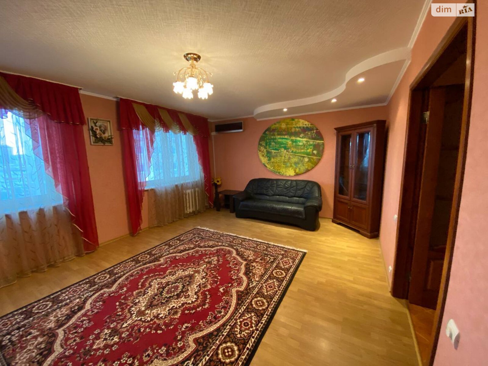 однокімнатна квартира в Києві, район undefined, на вул. Левка Лук’яненка 2/4 в довготривалу оренду помісячно фото 1