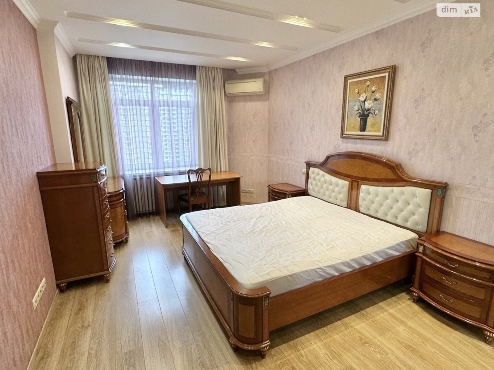 трикімнатна квартира в Києві, район undefined, на вул. Левка Лук’яненка 21 корпус 3 в довготривалу оренду помісячно фото 1 трикімнатна квартира в Києві, район undefined, на вул. Левка Лук’яненка 21 корпус 3 в довготривалу оренду помісячно фото 1