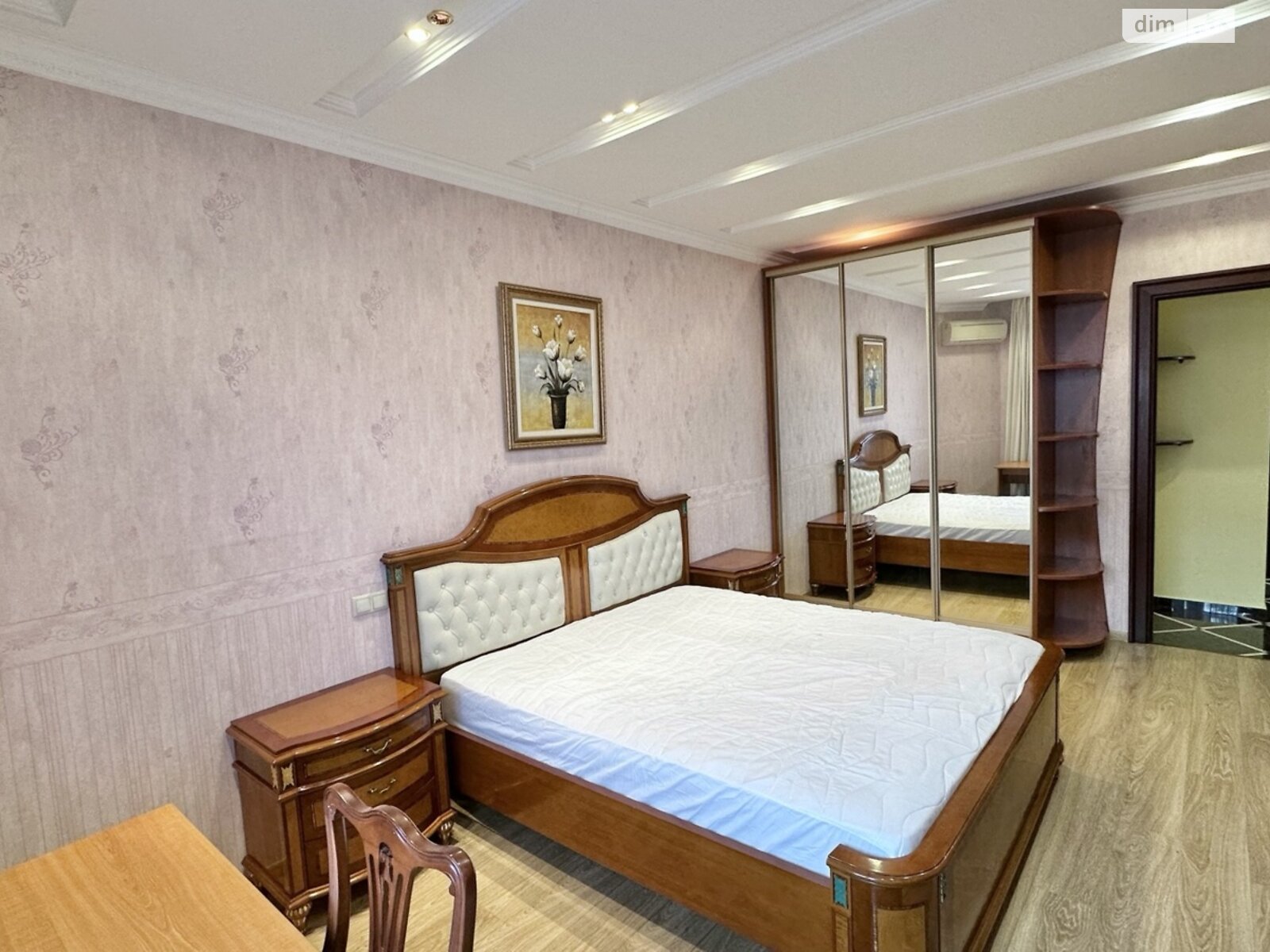 трикімнатна квартира в Києві, район undefined, на вул. Левка Лук’яненка 21 корпус 3 в довготривалу оренду помісячно фото 1 трикімнатна квартира в Києві, район undefined, на вул. Левка Лук’яненка 21 корпус 3 в довготривалу оренду помісячно фото 1