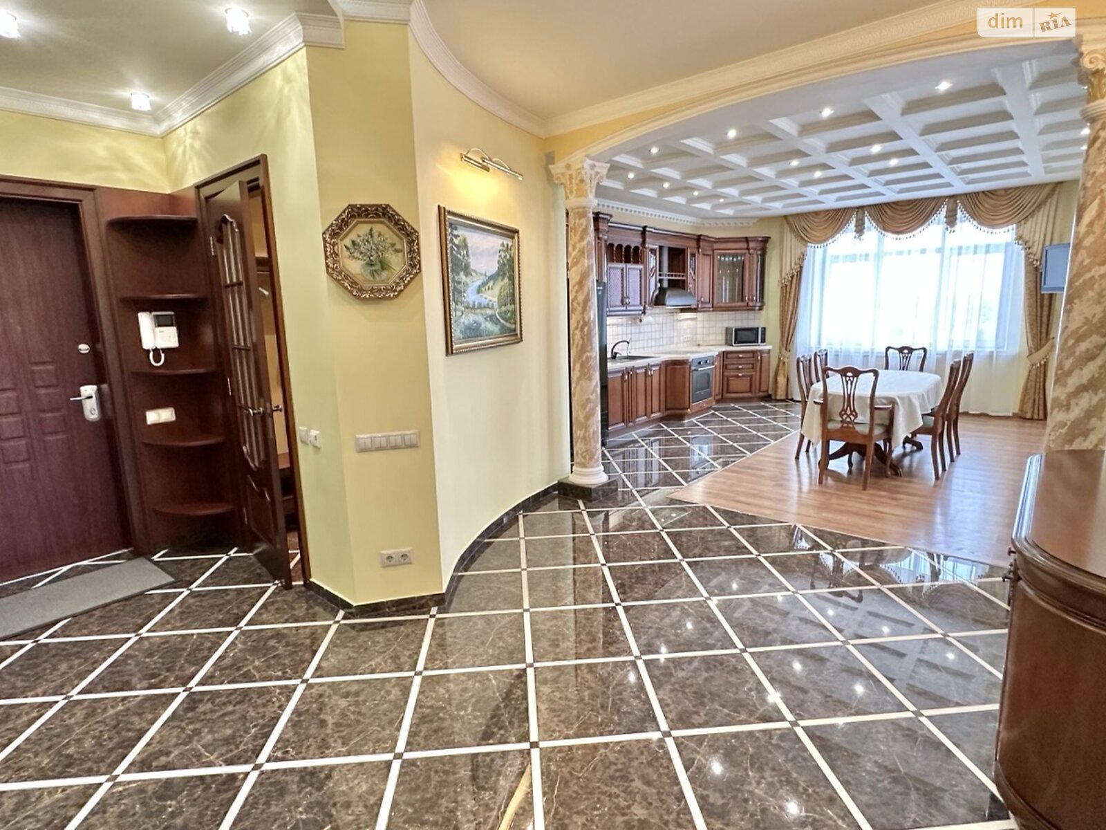 трикімнатна квартира в Києві, район undefined, на вул. Левка Лук’яненка 21 корпус 3 в довготривалу оренду помісячно фото 1 трикімнатна квартира в Києві, район undefined, на вул. Левка Лук’яненка 21 корпус 3 в довготривалу оренду помісячно фото 1