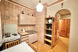 однокомнатная квартира в Киеве, район Оболонь, на ул. Левка Лукьяненко 33/35 в аренду на долгий срок помесячно фото 2 однокомнатная квартира в Киеве, район Оболонь, на ул. Левка Лукьяненко 33/35 в аренду на долгий срок помесячно фото 2