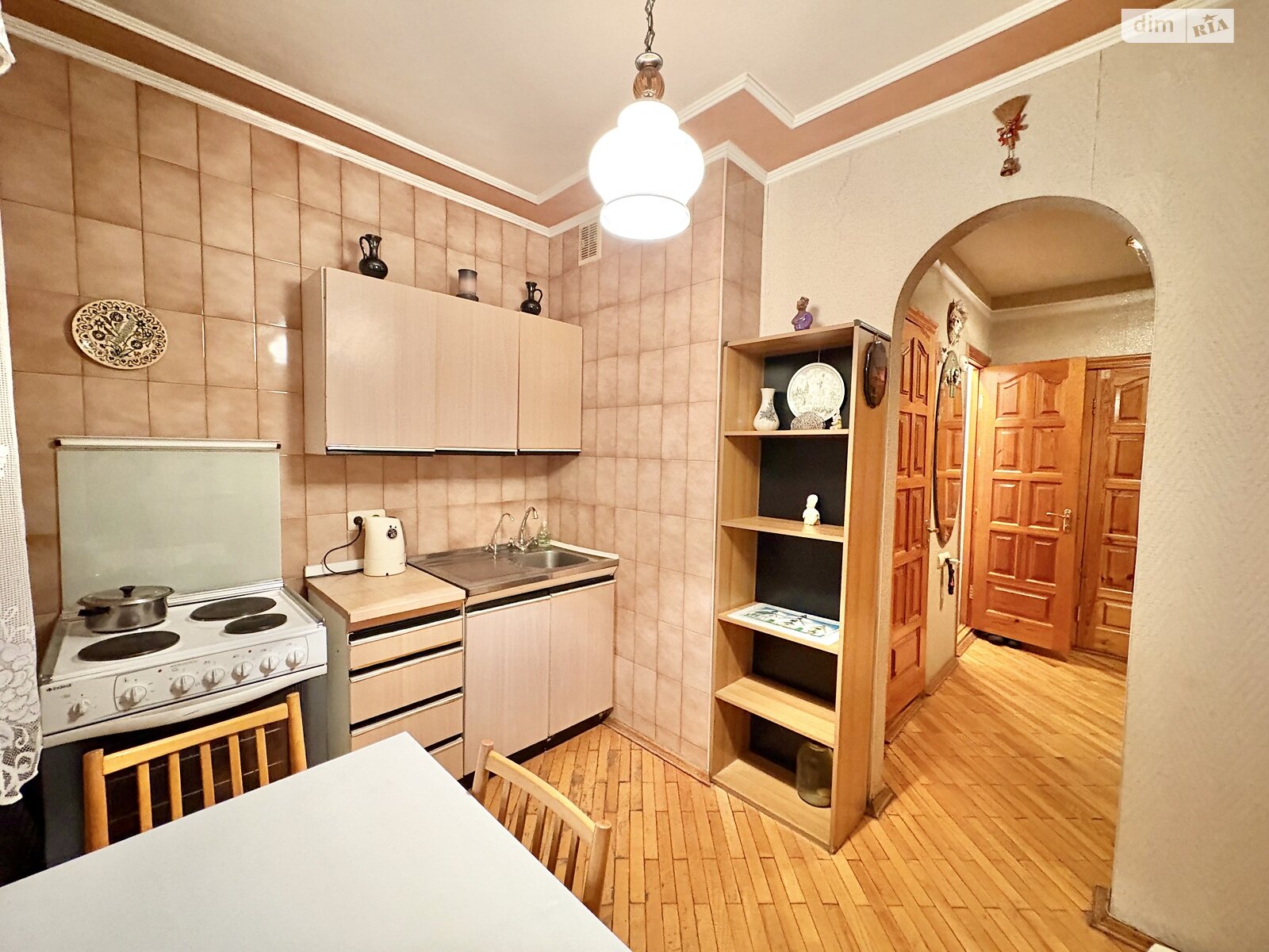 однокомнатная квартира в Киеве, район Оболонь, на ул. Левка Лукьяненко 33/35 в аренду на долгий срок помесячно фото 1 однокомнатная квартира в Киеве, район Оболонь, на ул. Левка Лукьяненко 33/35 в аренду на долгий срок помесячно фото 1