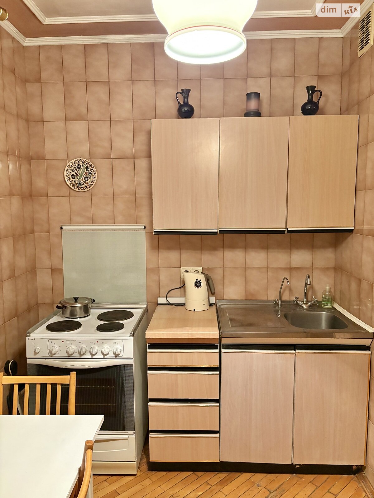 однокомнатная квартира в Киеве, район Оболонь, на ул. Левка Лукьяненко 33/35 в аренду на долгий срок помесячно фото 1 однокомнатная квартира в Киеве, район Оболонь, на ул. Левка Лукьяненко 33/35 в аренду на долгий срок помесячно фото 1