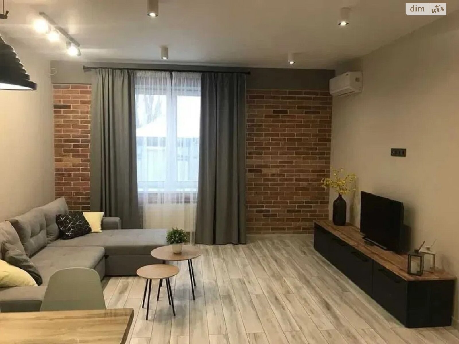 двухкомнатная квартира в Киеве, район Оболонь, на ул. Левка Лукьяненко 6 в аренду на долгий срок помесячно фото 1