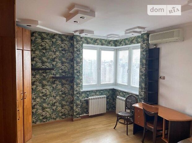 трехкомнатная квартира в Киеве, район Оболонь, на ул. Левка Лукьяненко 29 в аренду на долгий срок помесячно фото 1 трехкомнатная квартира в Киеве, район Оболонь, на ул. Левка Лукьяненко 29 в аренду на долгий срок помесячно фото 1