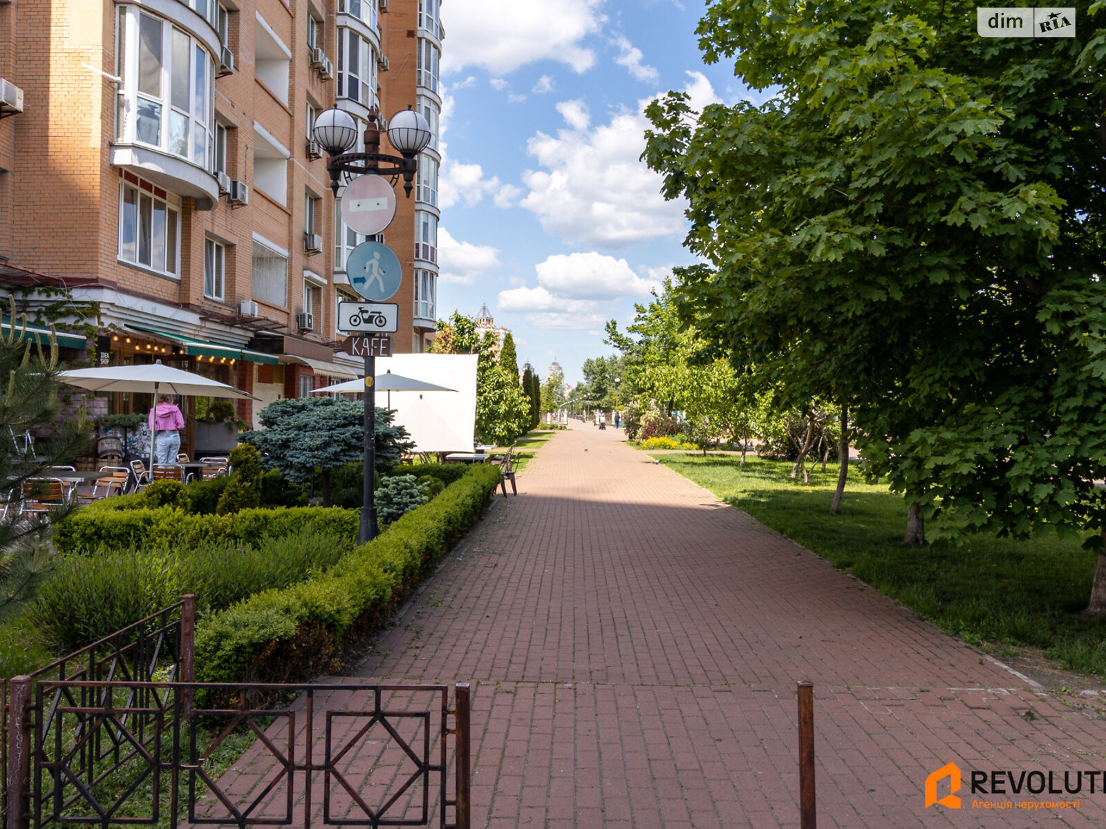 однокомнатная квартира в Киеве, район Оболонь, на наб. Оболонская 1 корпус 2 в аренду на долгий срок помесячно фото 1 однокомнатная квартира в Киеве, район Оболонь, на наб. Оболонская 1 корпус 2 в аренду на долгий срок помесячно фото 1