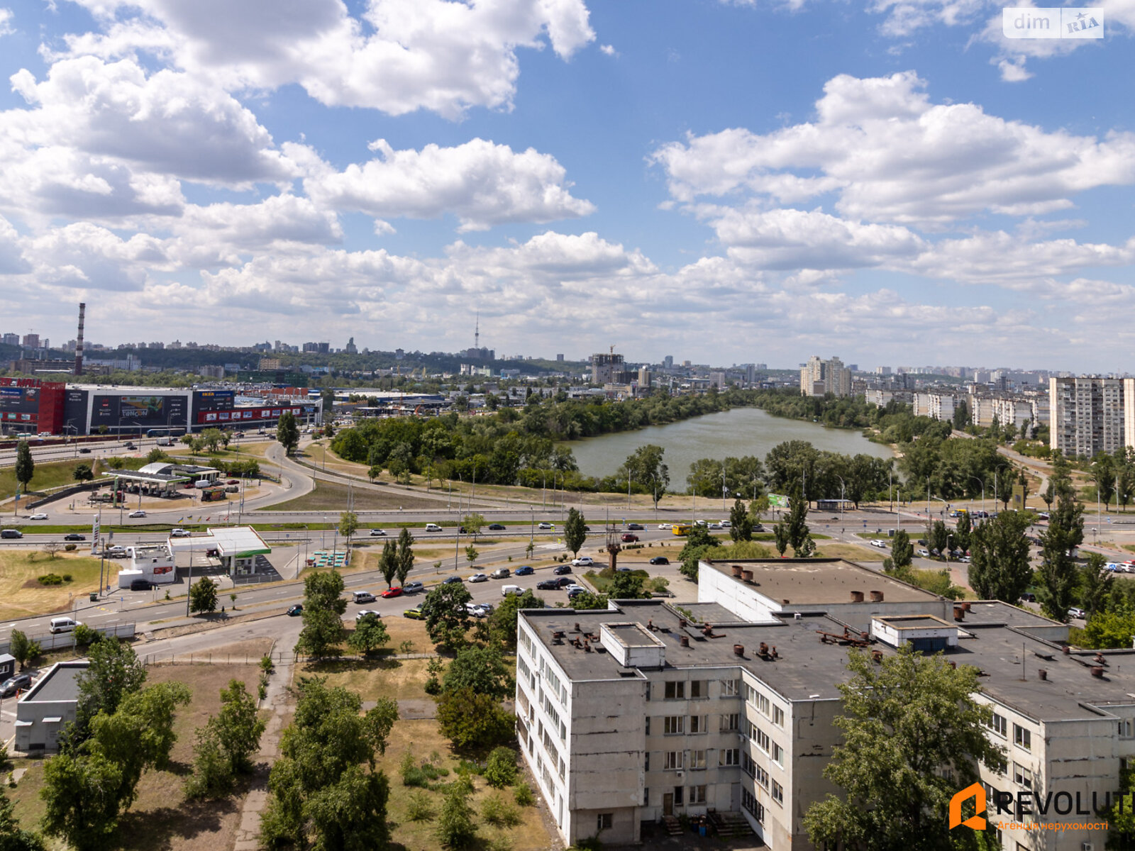 однокомнатная квартира в Киеве, район Оболонь, на наб. Оболонская 1 корпус 2 в аренду на долгий срок помесячно фото 1 однокомнатная квартира в Киеве, район Оболонь, на наб. Оболонская 1 корпус 2 в аренду на долгий срок помесячно фото 1