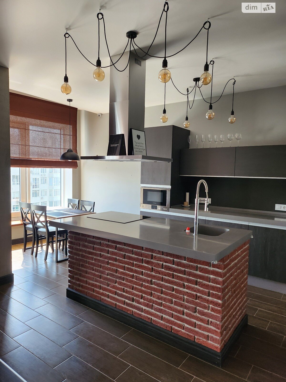 трикімнатна квартира в Києві, район undefined, на наб. Оболонська в довготривалу оренду помісячно фото 1 трикімнатна квартира в Києві, район undefined, на наб. Оболонська в довготривалу оренду помісячно фото 1