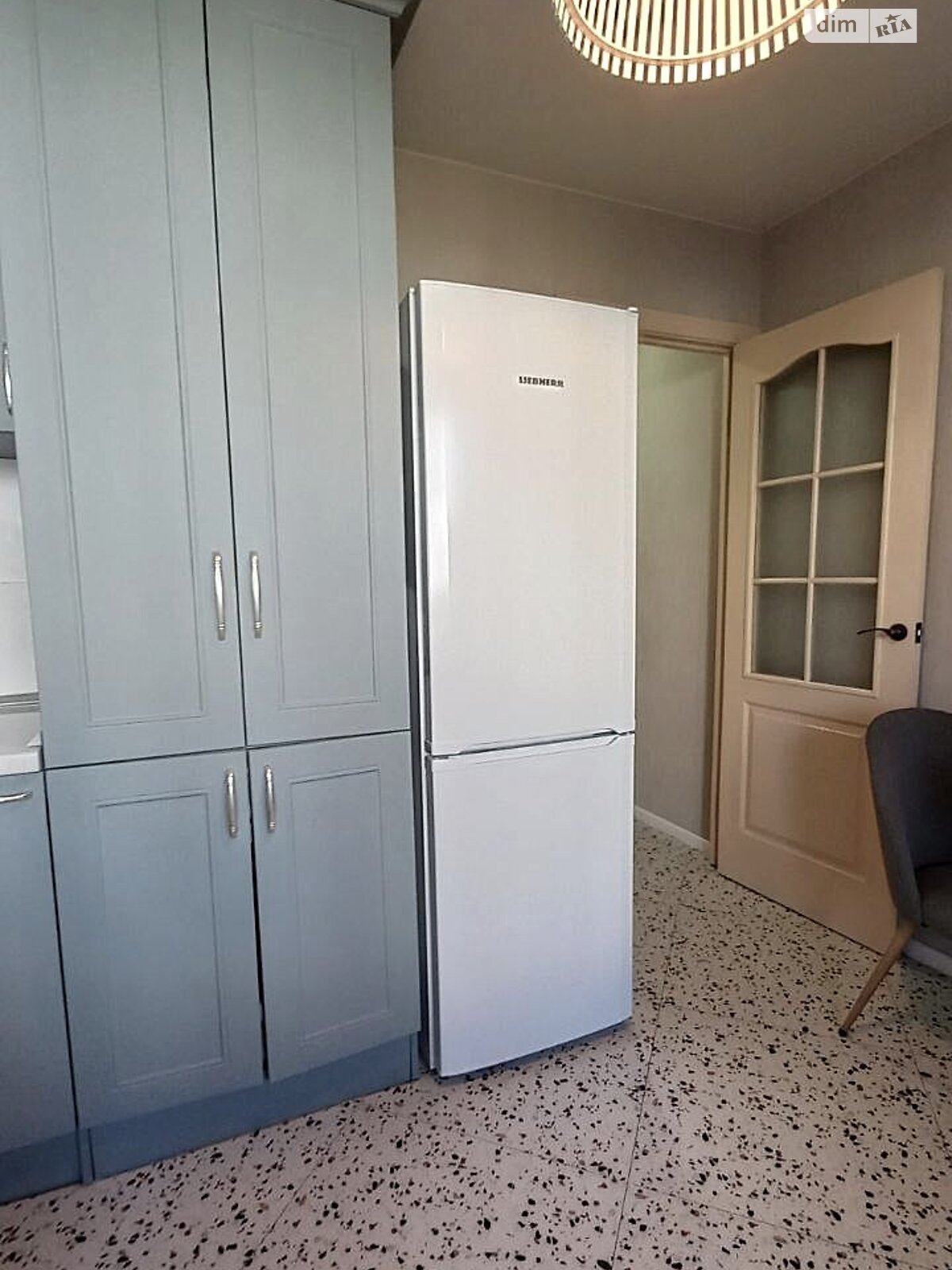 однокімнатна квартира в Києві, район undefined, на пл. Оболонська 5 в довготривалу оренду помісячно фото 1