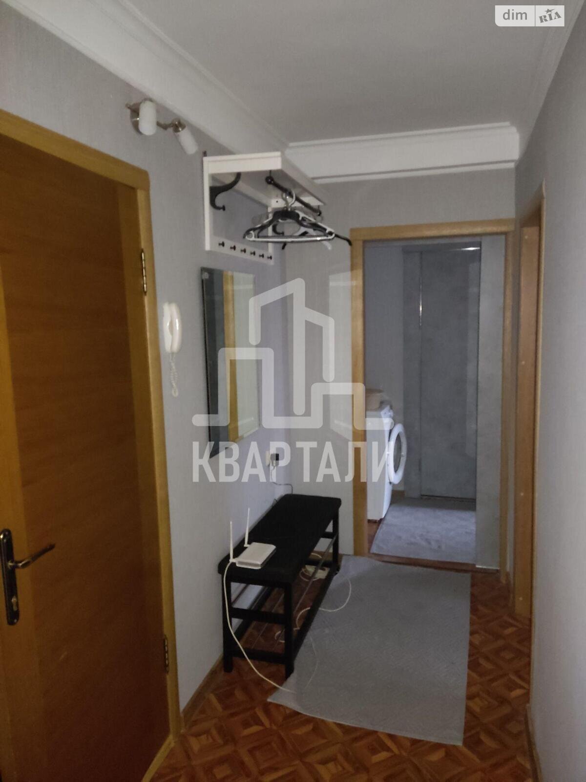 двухкомнатная квартира в Киеве, район Оболонь, на просп. Оболонский 12 в аренду на долгий срок помесячно фото 1 двухкомнатная квартира в Киеве, район Оболонь, на просп. Оболонский 12 в аренду на долгий срок помесячно фото 1