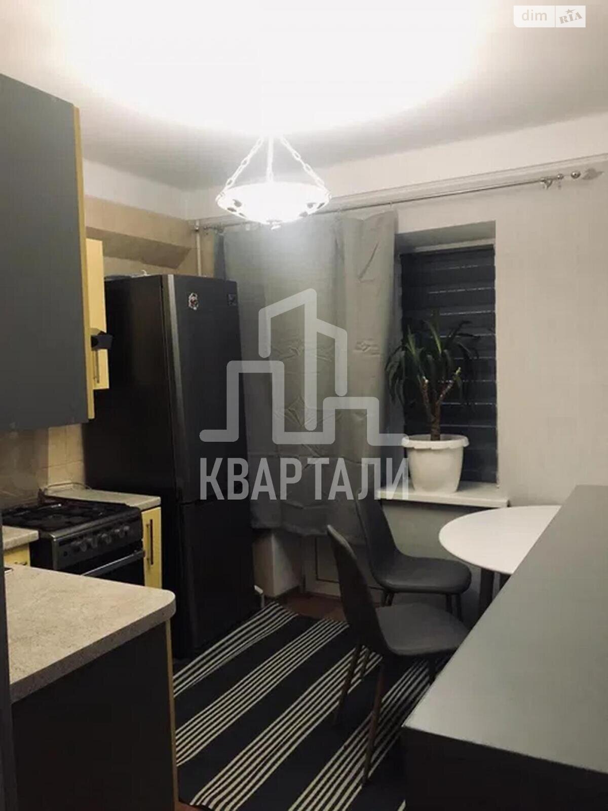 двухкомнатная квартира в Киеве, район Оболонь, на просп. Оболонский 12 в аренду на долгий срок помесячно фото 1 двухкомнатная квартира в Киеве, район Оболонь, на просп. Оболонский 12 в аренду на долгий срок помесячно фото 1