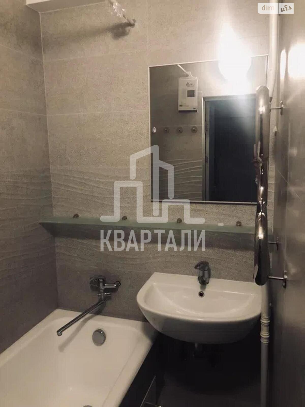 двухкомнатная квартира в Киеве, район Оболонь, на просп. Оболонский 12 в аренду на долгий срок помесячно фото 1 двухкомнатная квартира в Киеве, район Оболонь, на просп. Оболонский 12 в аренду на долгий срок помесячно фото 1