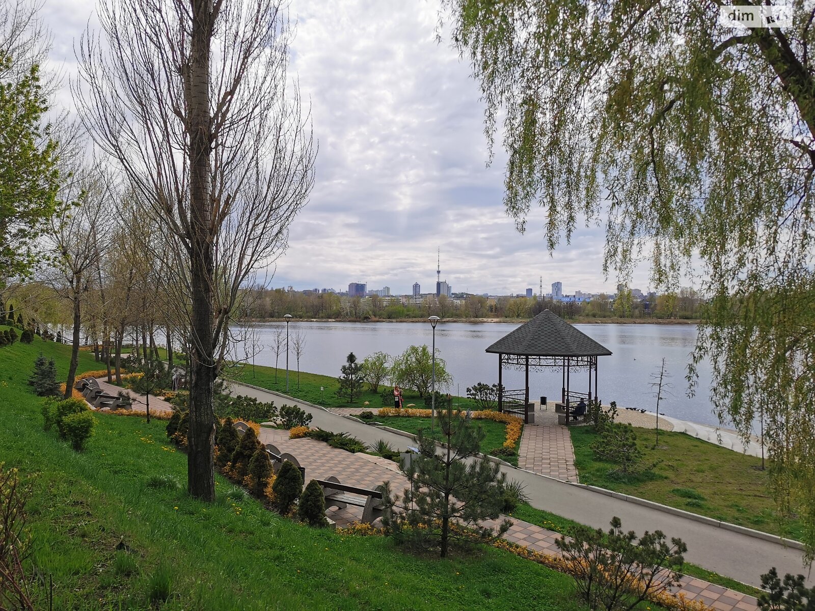 двухкомнатная квартира в Киеве, район Оболонь, на просп. Оболонский 1 корпус 2 в аренду на долгий срок помесячно фото 1 двухкомнатная квартира в Киеве, район Оболонь, на просп. Оболонский 1 корпус 2 в аренду на долгий срок помесячно фото 1