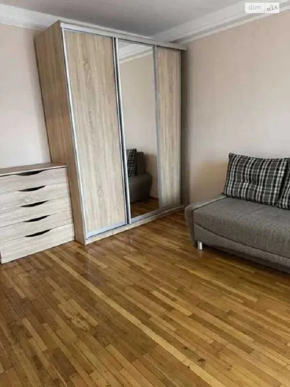 двокімнатна квартира в Києві, район Оболонь, на просп. Оболонський 9 в довготривалу оренду помісячно фото 1 двокімнатна квартира в Києві, район Оболонь, на просп. Оболонський 9 в довготривалу оренду помісячно фото 1