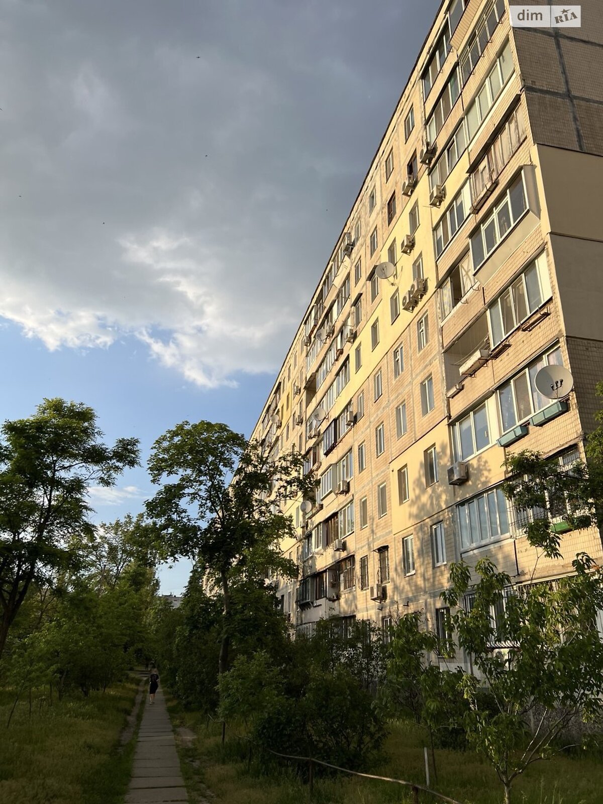 двокімнатна квартира в Києві, район Оболонь, на просп. Оболонський 37В в довготривалу оренду помісячно фото 1 двокімнатна квартира в Києві, район Оболонь, на просп. Оболонський 37В в довготривалу оренду помісячно фото 1