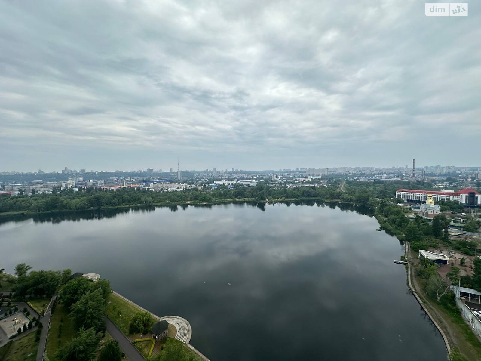двухкомнатная квартира в Киеве, район Оболонь, на просп. Оболонский 1 корпус 1 в аренду на долгий срок помесячно фото 1 двухкомнатная квартира в Киеве, район Оболонь, на просп. Оболонский 1 корпус 1 в аренду на долгий срок помесячно фото 1