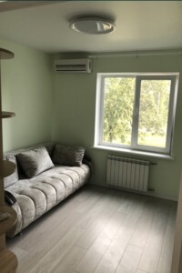 двокімнатна квартира в Києві, район Оболонь, на вул. Приозерна 12 в довготривалу оренду помісячно фото 2