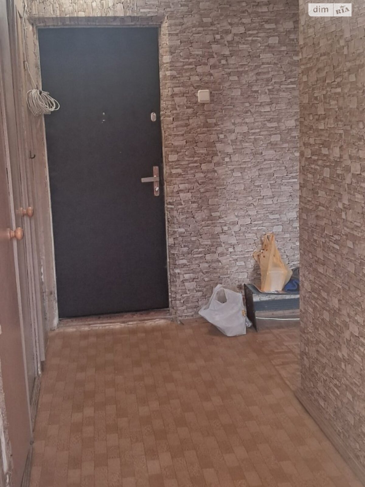 трехкомнатная квартира в Киеве, район Оболонь, на ул. Припятская 19 в аренду на долгий срок помесячно фото 1 трехкомнатная квартира в Киеве, район Оболонь, на ул. Припятская 19 в аренду на долгий срок помесячно фото 1