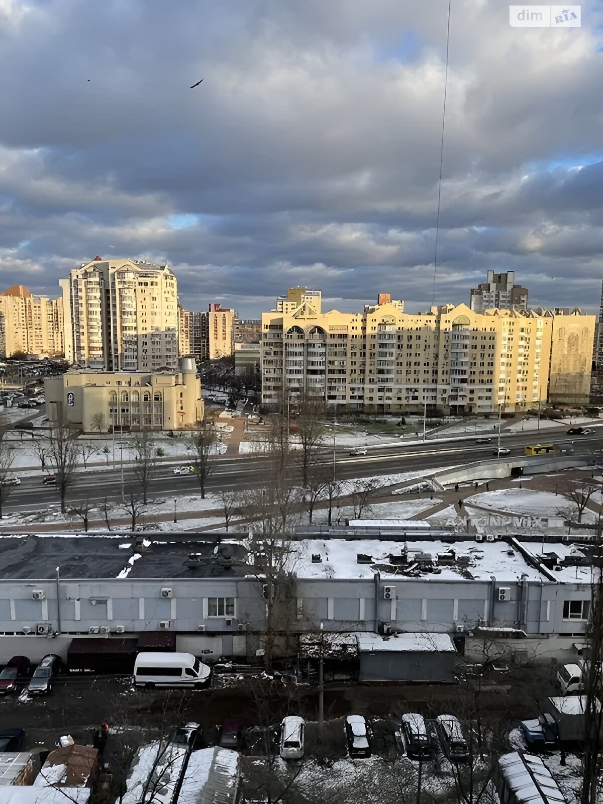 однокімнатна квартира в Києві, район Оболонь, на просп. Володимира Івасюка 27А в довготривалу оренду помісячно фото 1 однокімнатна квартира в Києві, район Оболонь, на просп. Володимира Івасюка 27А в довготривалу оренду помісячно фото 1