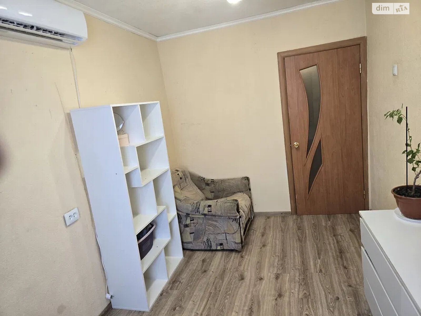 однокімнатна квартира в Києві, район Оболонь, на просп. Володимира Івасюка 54А в довготривалу оренду помісячно фото 1 однокімнатна квартира в Києві, район Оболонь, на просп. Володимира Івасюка 54А в довготривалу оренду помісячно фото 1