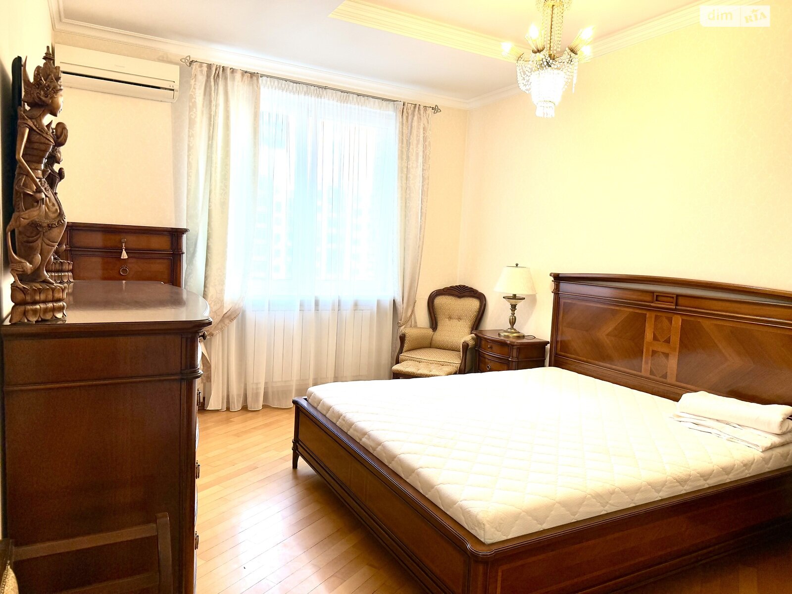 двокімнатна квартира в Києві, район undefined, на просп. Володимира Івасюка 10А в довготривалу оренду помісячно фото 1 двокімнатна квартира в Києві, район undefined, на просп. Володимира Івасюка 10А в довготривалу оренду помісячно фото 1