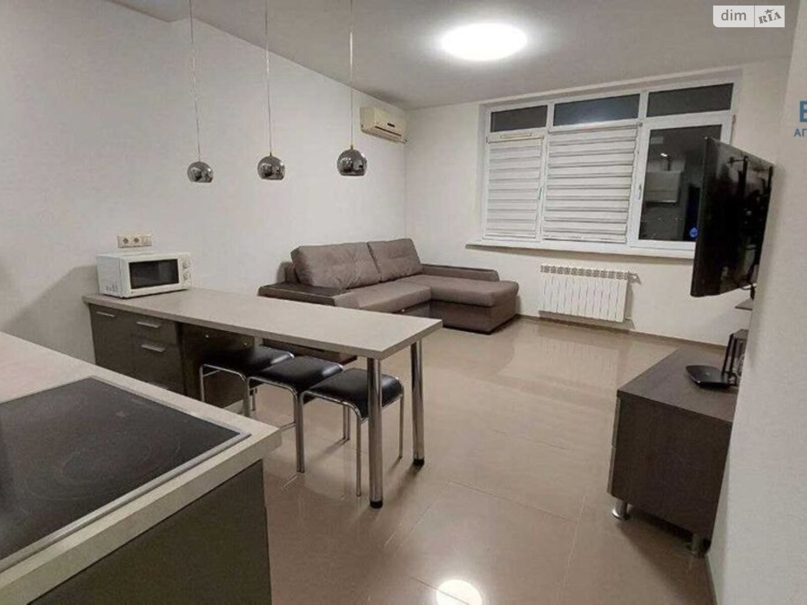 однокімнатна квартира в Києві, район undefined, на просп. Володимира Івасюка 2Д в довготривалу оренду помісячно фото 1