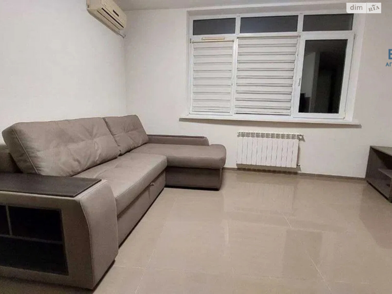 однокімнатна квартира в Києві, район undefined, на просп. Володимира Івасюка 2Д в довготривалу оренду помісячно фото 1