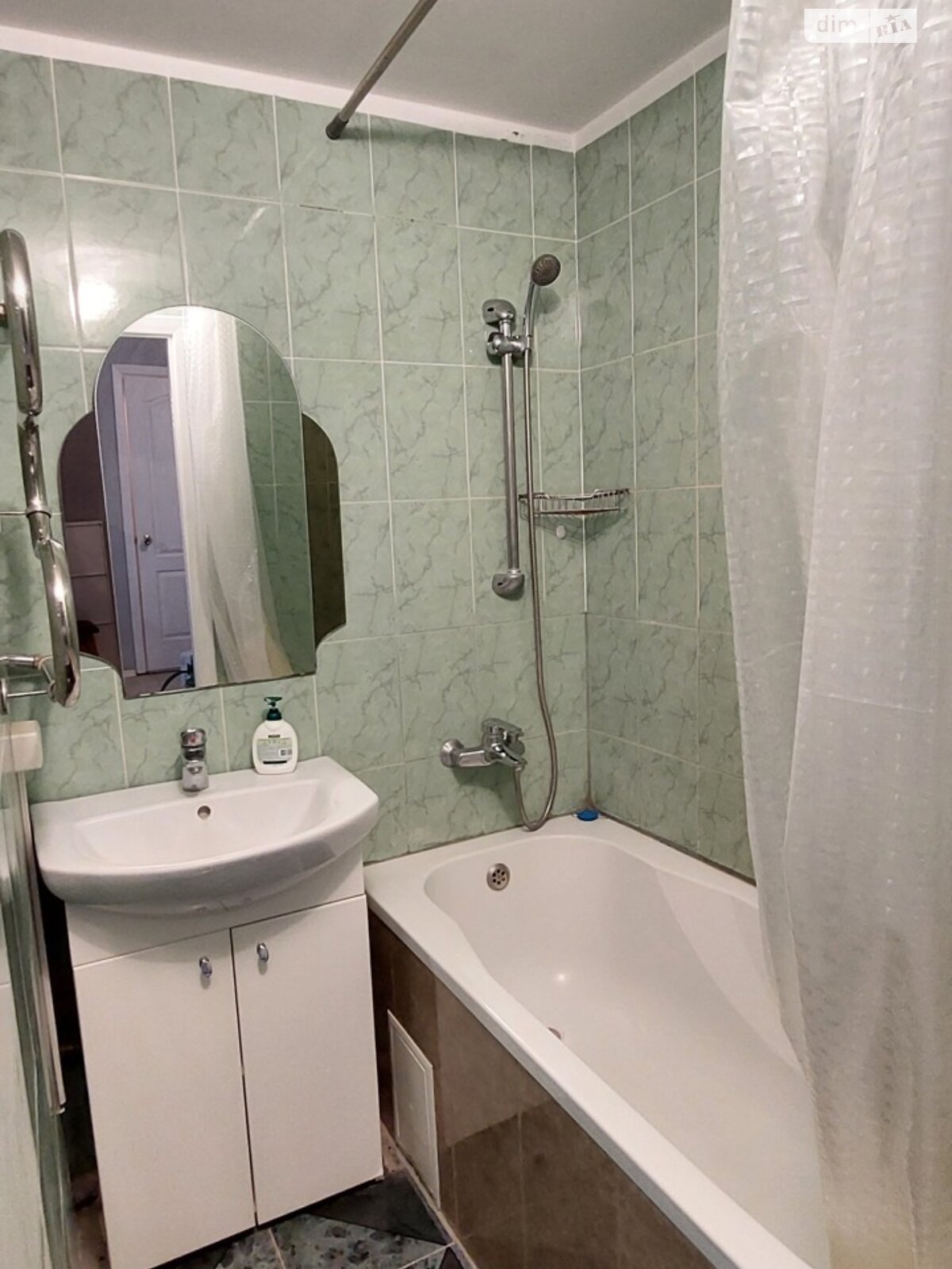 однокімнатна квартира в Києві, район undefined, на просп. Володимира Івасюка 1 в довготривалу оренду помісячно фото 1 однокімнатна квартира в Києві, район undefined, на просп. Володимира Івасюка 1 в довготривалу оренду помісячно фото 1