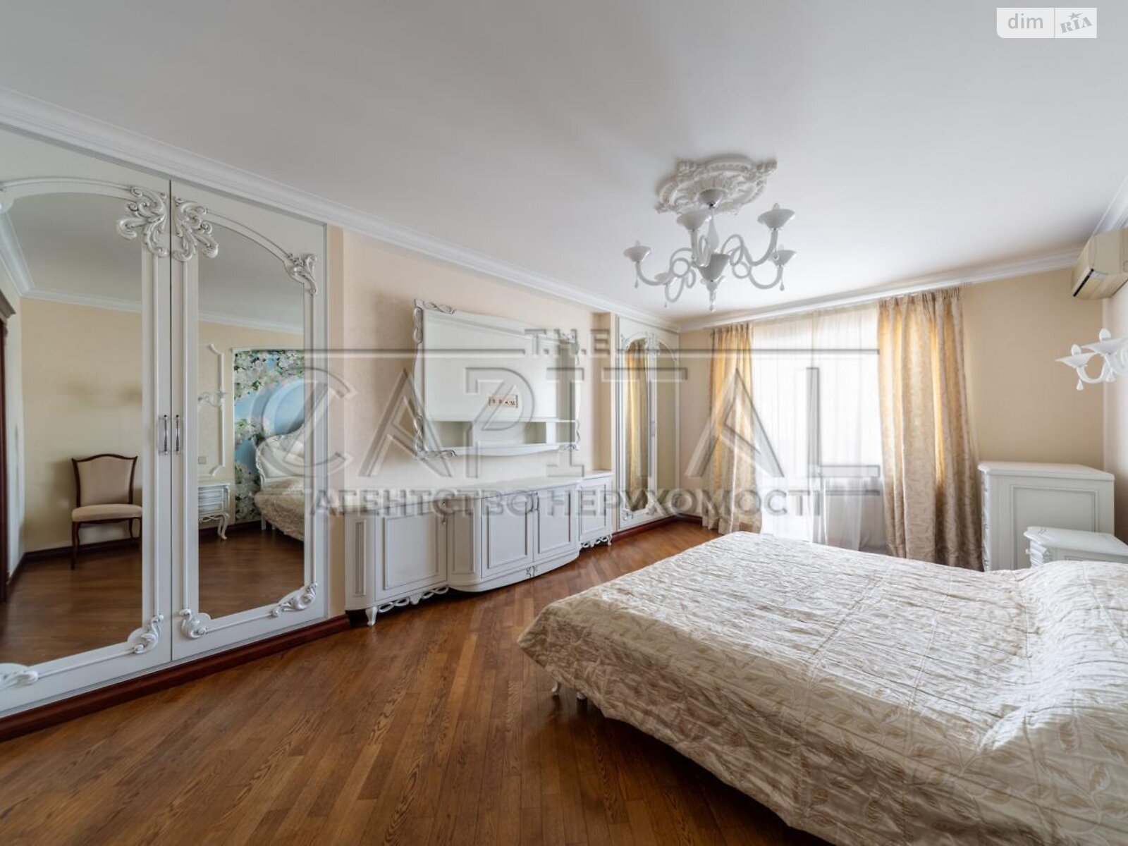 четырехкомнатная квартира в Киеве, район Оболонь, на просп. Владимира Ивасюка 22 в аренду на долгий срок помесячно фото 1 четырехкомнатная квартира в Киеве, район Оболонь, на просп. Владимира Ивасюка 22 в аренду на долгий срок помесячно фото 1